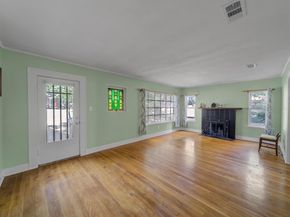 1412 N Riverside Drive , Fort Worth Texas 76111