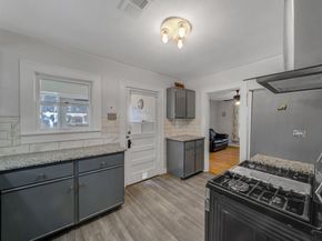 1412 N Riverside Drive , Fort Worth Texas 76111