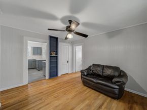 1412 N Riverside Drive , Fort Worth Texas 76111