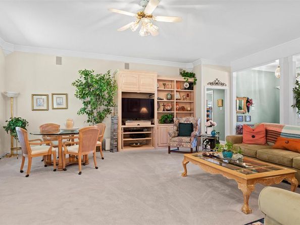 1310  Brittany Lane , Mansfield Texas 76063