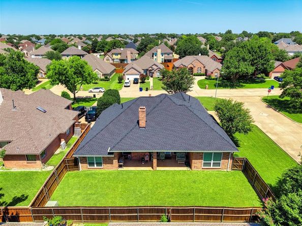 1310  Brittany Lane , Mansfield Texas 76063