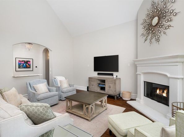 6142  Lakeshore Drive , Dallas Texas 75214