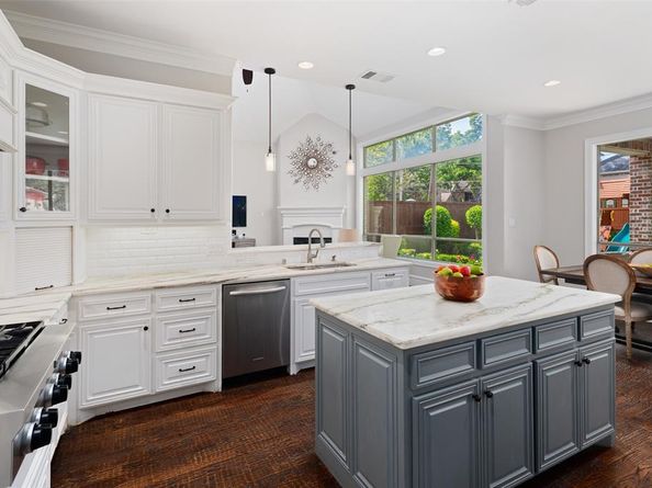 6142  Lakeshore Drive , Dallas Texas 75214