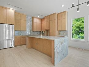 1821  Pollard Street , Dallas Texas 75208