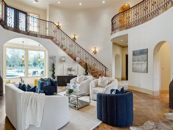 2201  La Rochelle  , Flower Mound Texas 75022