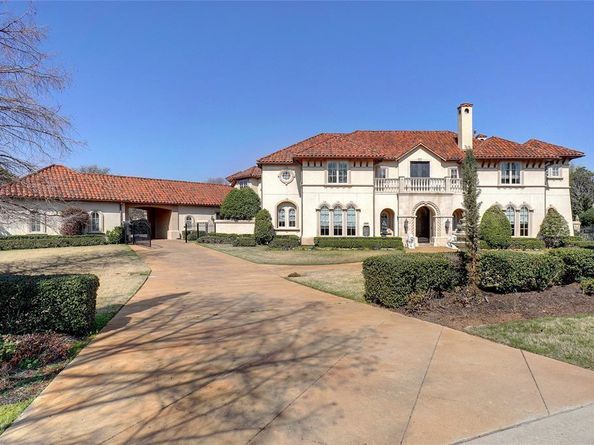 2201  La Rochelle  , Flower Mound Texas 75022