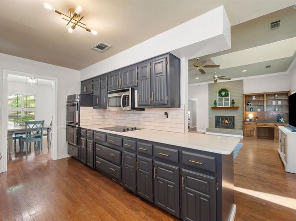 1114  Rainbow Drive , Richardson Texas 75081