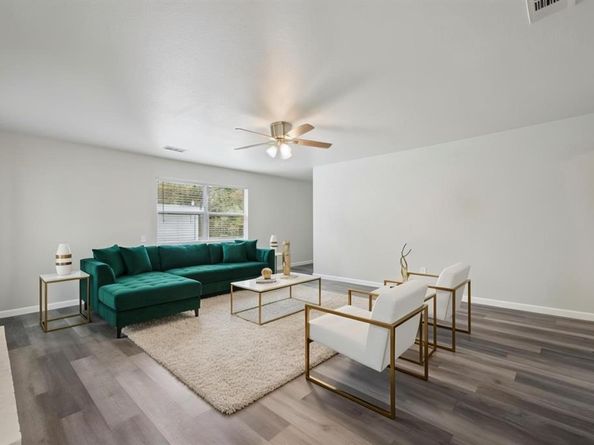 6342  Silvery moon Drive , Dallas Texas 75241