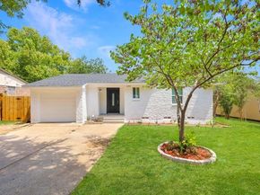6342  Silvery moon Drive , Dallas Texas 75241