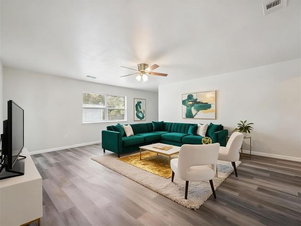 6342  Silvery moon Drive , Dallas Texas 75241