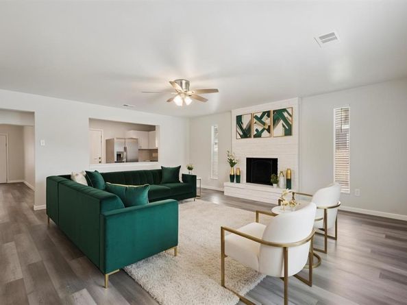 6342  Silvery moon Drive , Dallas Texas 75241