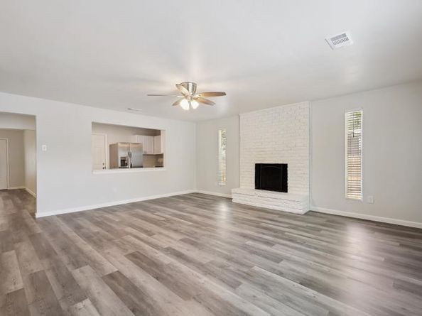 6342  Silvery moon Drive , Dallas Texas 75241