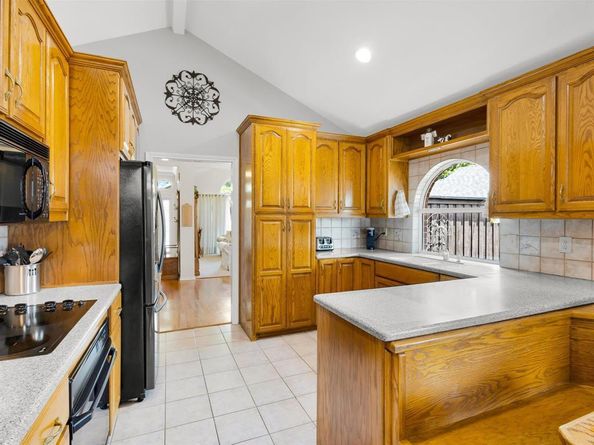 806  Red Oak Drive , Lewisville Texas 75067