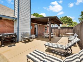 806  Red Oak Drive , Lewisville Texas 75067