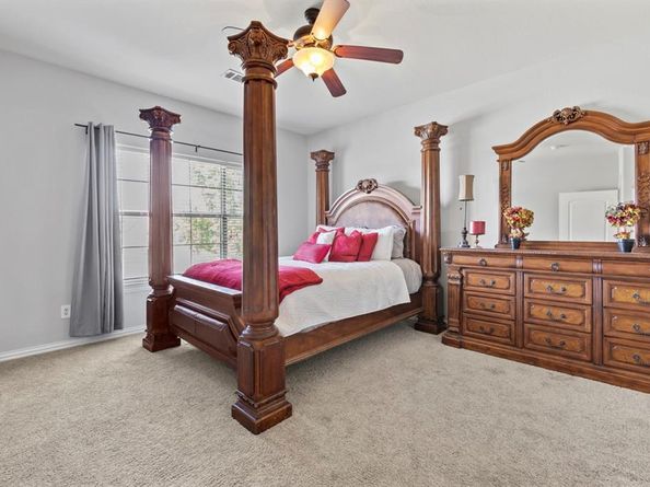 847  Bentwater Parkway , Grand Prairie Texas 75104