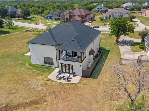 847  Bentwater Parkway , Grand Prairie Texas 75104
