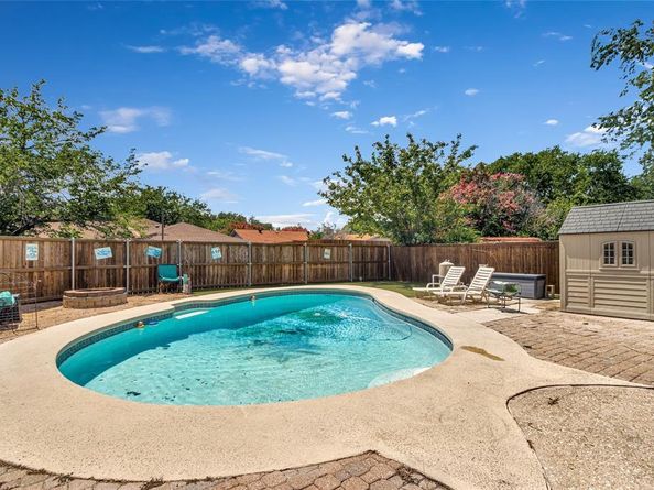 1  Easy Street , Hickory Creek Texas 75065