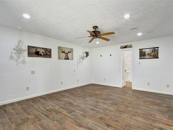 1  Easy Street , Hickory Creek Texas 75065