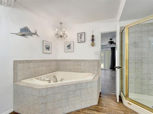 1  Easy Street , Hickory Creek Texas 75065