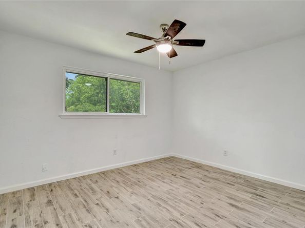 1  Easy Street , Hickory Creek Texas 75065