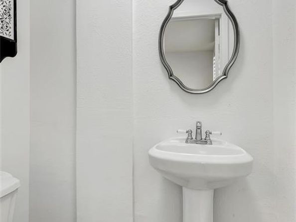 1  Easy Street , Hickory Creek Texas 75065