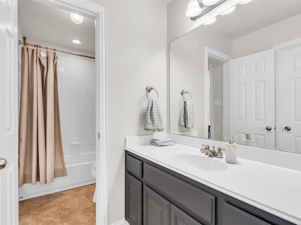 6301  Castle Rock Circle , McKinney Texas 75071