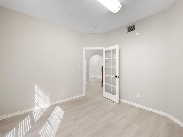 1724  Newcastle Drive , Mansfield Texas 76063