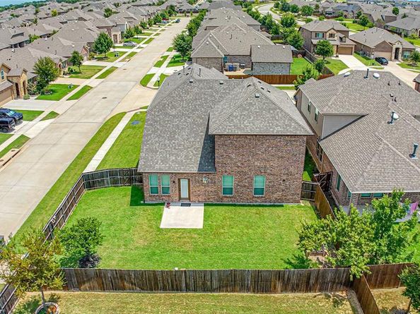 617  Saragosa Court , McKinney Texas 75071