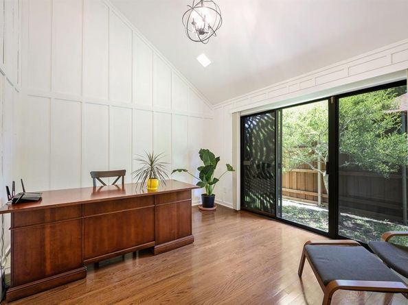 7028  Mumford Street , Dallas Texas 75252