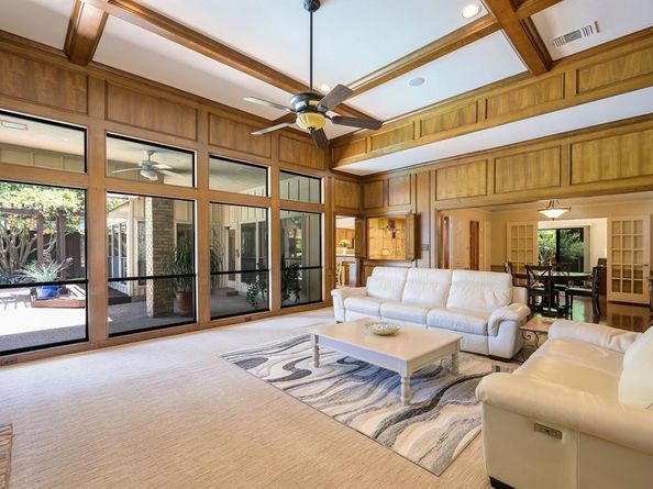 7028  Mumford Street , Dallas Texas 75252