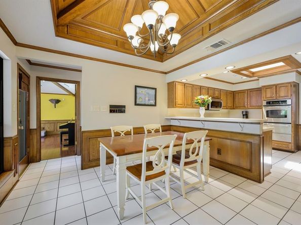 7028  Mumford Street , Dallas Texas 75252