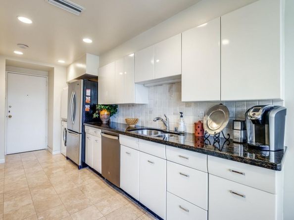 3525  Turtle Creek Boulevard  3D, Dallas Texas 75219
