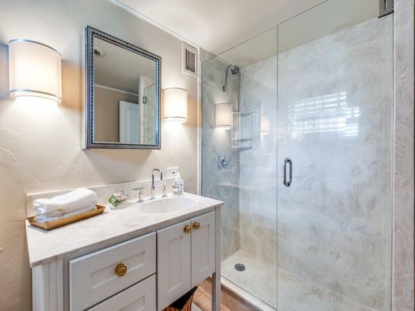 3525  Turtle Creek Boulevard  3D, Dallas Texas 75219