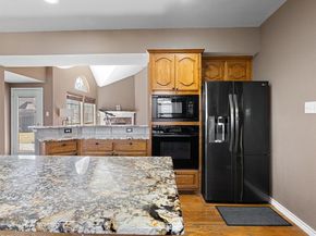 1716  Stonebridge Drive , DeSoto Texas 75115