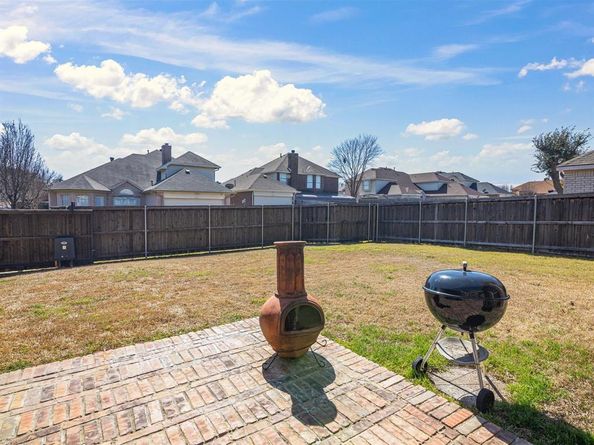 1716  Stonebridge Drive , DeSoto Texas 75115