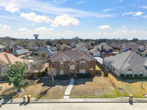 1716  Stonebridge Drive , DeSoto Texas 75115