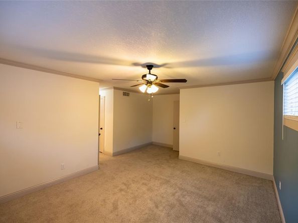 4917  Calmont Avenue , Fort Worth Texas 76107