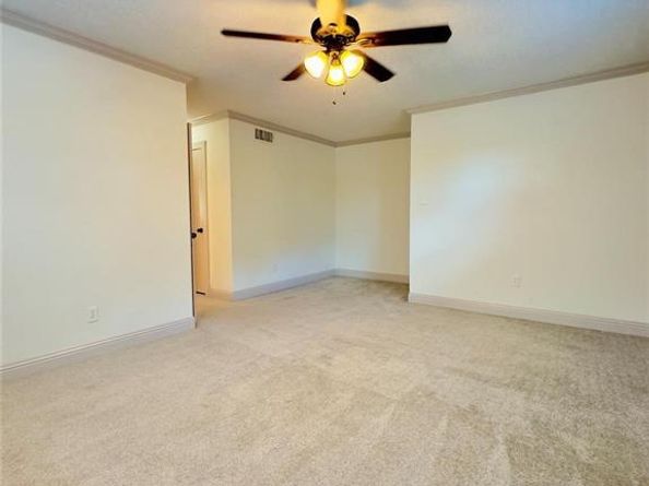 4917  Calmont Avenue , Fort Worth Texas 76107