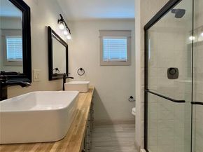 4917  Calmont Avenue , Fort Worth Texas 76107