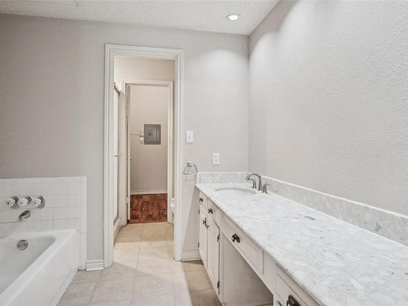 12680  Hillcrest Road  1203, Dallas Texas 75230