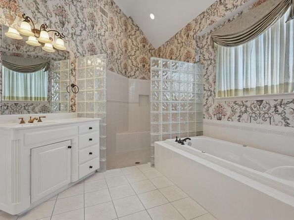 812  Woodhaven Drive , Highland Village Texas 75077