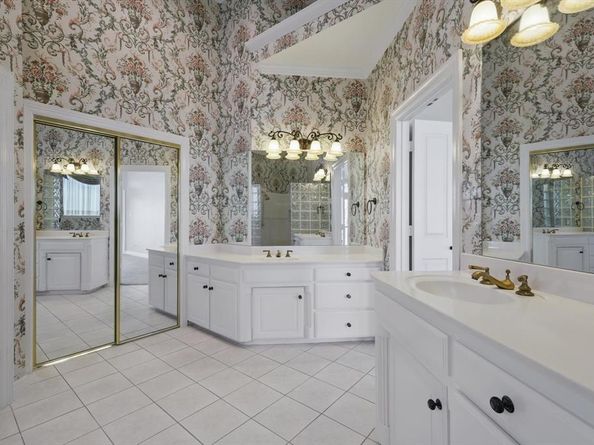 812  Woodhaven Drive , Highland Village Texas 75077
