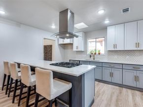 4714  Crownpoint Circle , Dallas Texas 75232