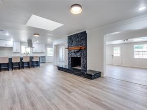 4714  Crownpoint Circle , Dallas Texas 75232