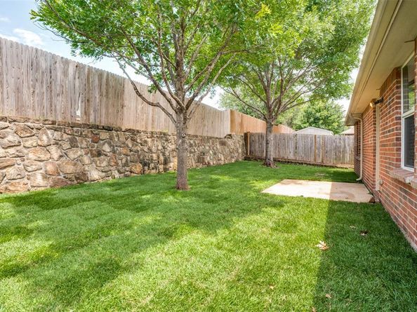 10556  Midway Drive , Frisco Texas 75035