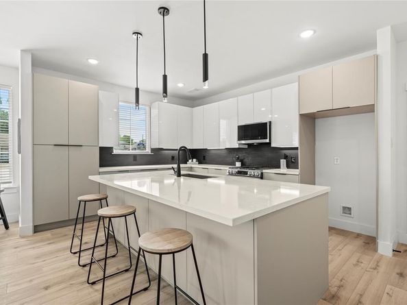 2603  Tanner Street , Dallas Texas 75215
