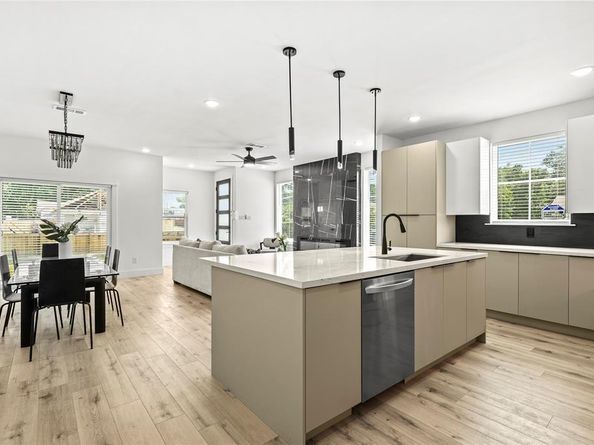 2603  Tanner Street , Dallas Texas 75215