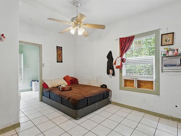 5571  Forney Road , Dallas Texas 75227