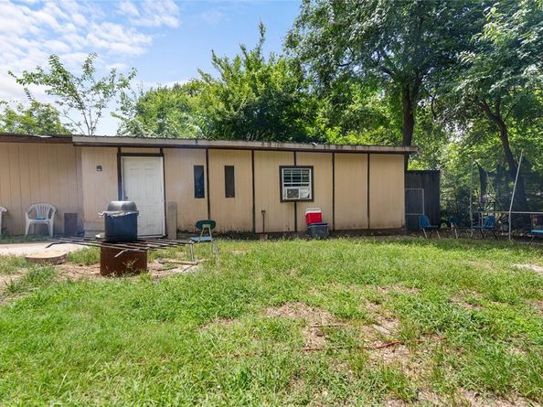 5571  Forney Road , Dallas Texas 75227