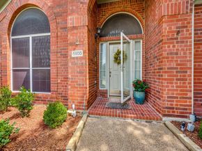 5800  Legend Lane , The Colony Texas 75056